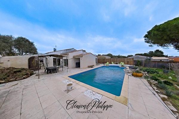 Villa familiale 155 m² avec piscine, 5 chambres et terrain 1 000 m² aux portes de Carcassonne