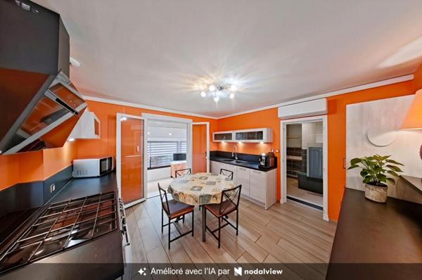 Villa familiale 155 m² avec piscine, 5 chambres et terrain 1 000 m² aux portes de Carcassonne