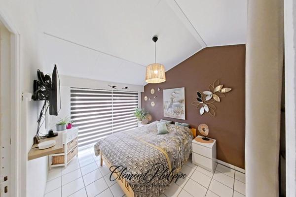 Villa familiale 155 m² avec piscine, 5 chambres et terrain 1 000 m² aux portes de Carcassonne