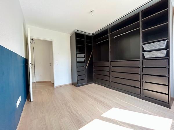 Antony (92160) ANTONY - Appartement F3 - Lumineux - 61 M2 - Balcon - Résidence Standing