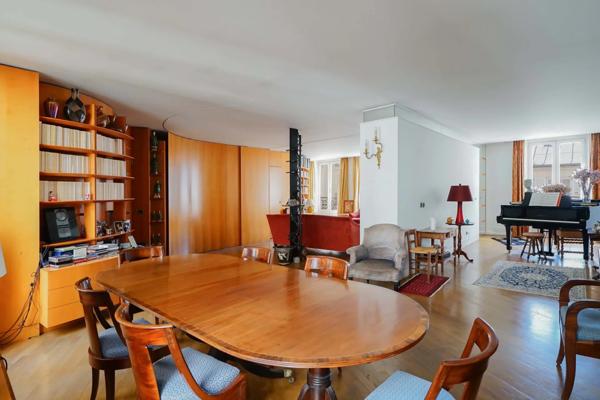 Appartement Paris 6e - ODÉON