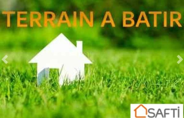 Terrain viabilisé de 300m2