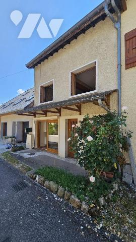 Maison mitoyenne de 82m2 utile triplex