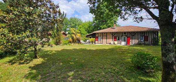 AIRIAL AVEC 2 MAISONS D'HABITATION DONT UNE AUTHENTIQUE LANDAISE - PROCHE de LEON - CADRE BUCOLIQUE