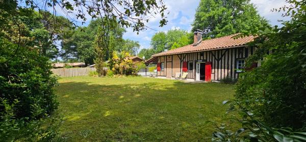 AIRIAL AVEC 2 MAISONS D'HABITATION DONT UNE AUTHENTIQUE LANDAISE - PROCHE de LEON - CADRE BUCOLIQUE