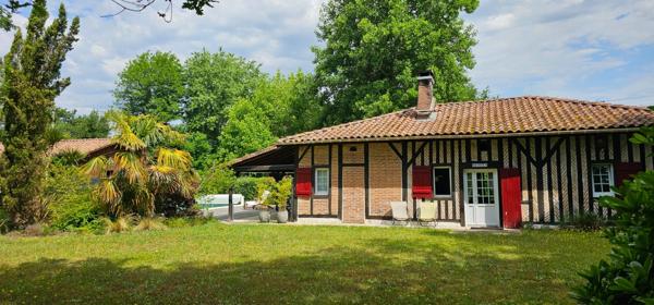 AIRIAL AVEC 2 MAISONS D'HABITATION DONT UNE AUTHENTIQUE LANDAISE - PROCHE de LEON - CADRE BUCOLIQUE