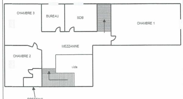 Maison de caractère T7 de 174m2 + grange à Desandans