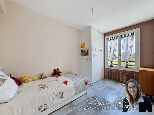 Appartement
         4 pièces
        - 79 m² Exclusivité 295 000 € *