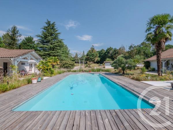 Maison à vendre  7 pièces - 261,26 m 2   PONTONX SUR L ADOUR  - 40