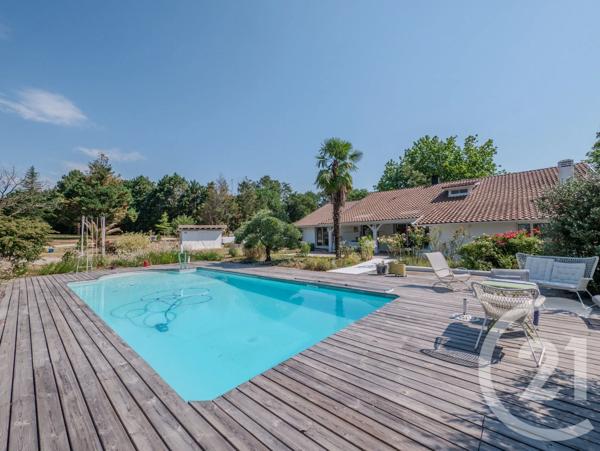 Maison à vendre  7 pièces - 261,26 m 2   PONTONX SUR L ADOUR  - 40