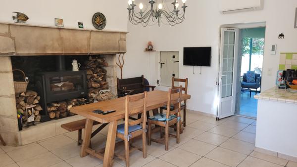 Propriété de caractère avec gîte et dépendances - Entre Villeneuve et Villefranche St rémy