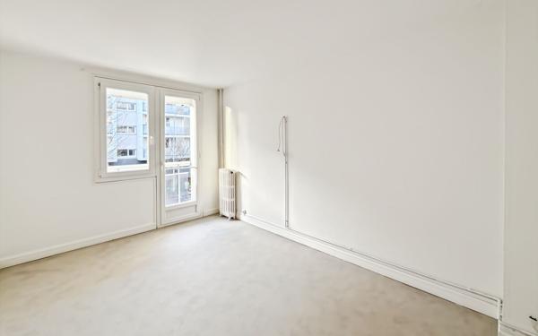 Appartement à louer    4 pièces • 68,76 m2 Ris-Orangis