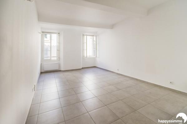 Studio 1 pièce(s) 33 m²