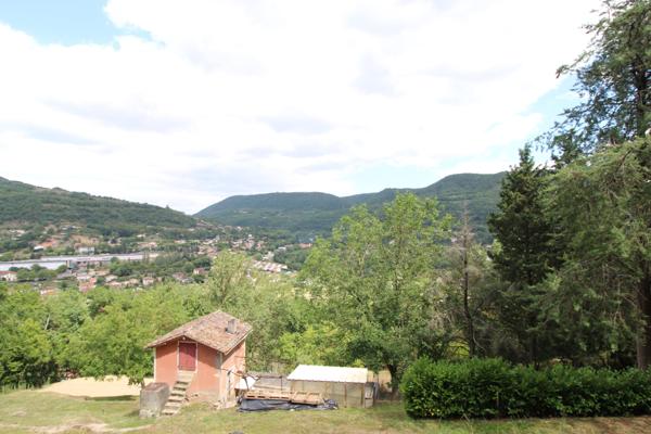 Saint-Affrique (12400) TERRAIN DE LOISIRS 2171 m² AVEC MAISON DE CAMPAGNE