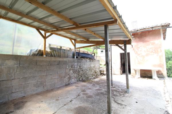 Saint-Affrique (12400) TERRAIN DE LOISIRS 2171 m² AVEC MAISON DE CAMPAGNE