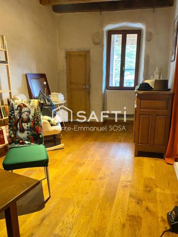 Maison de village et parcelle de 212m²