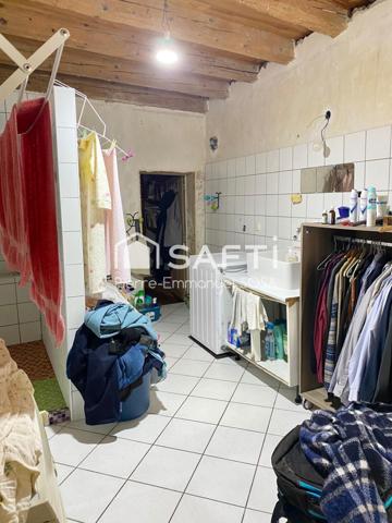 Maison de village et parcelle de 212m²