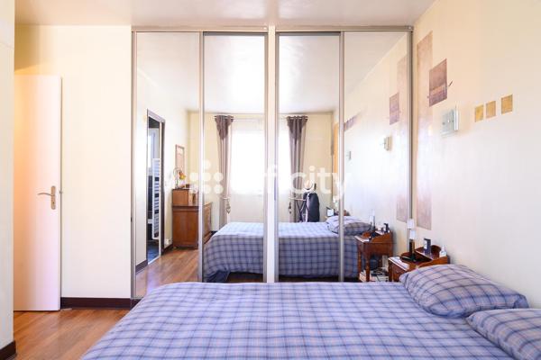 Maison 7 pièces - 330 m² Exclusivité efficity