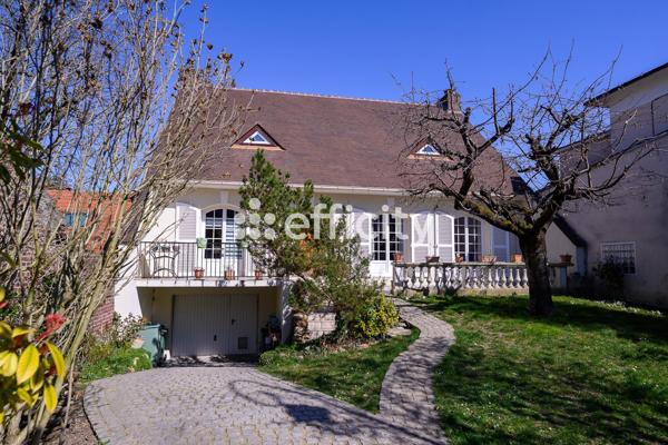 Maison 7 pièces - 330 m² Exclusivité efficity