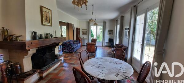 Maison à vendre 5 pièces 223 m² Léognan