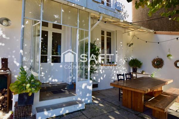 Maison 4 chambres avec jardin piscine garage