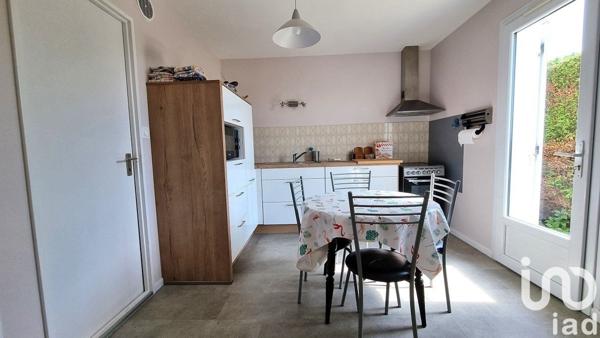 Maison 4 pièces de 88 m² à Sancé (71000)