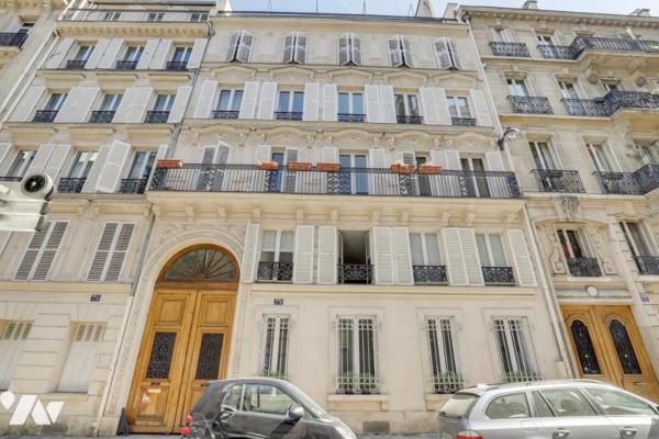 Appartement de charme au pied du Luxembourg de 85m²
