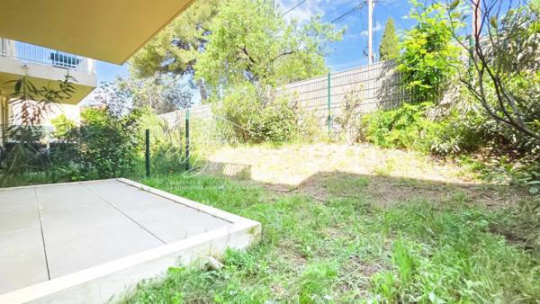 83200 TOULON - APPARTEMENT 2 PIECES AVEC JARDIN TERRASSE PARKING - QUARTIER BONNES HERBES - BUS 36 111 OL02