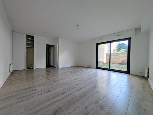 MAISONS-LAFFITTE - Appartement 3 pièces de 70 M² avec Jardins + cave + parkings en sous-sol. , Maisons laffitte MAISONS-LAFFITTE - Appartement 3 pièces de 70 M² avec Jardins + cave + parkings en sous-sol. , Maisons laffitte