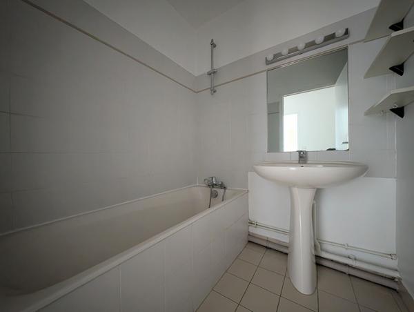 MAISONS-LAFFITTE - Appartement 3 pièces de 70 M² avec Jardins + cave + parkings en sous-sol. , Maisons laffitte MAISONS-LAFFITTE - Appartement 3 pièces de 70 M² avec Jardins + cave + parkings en sous-sol. , Maisons laffitte