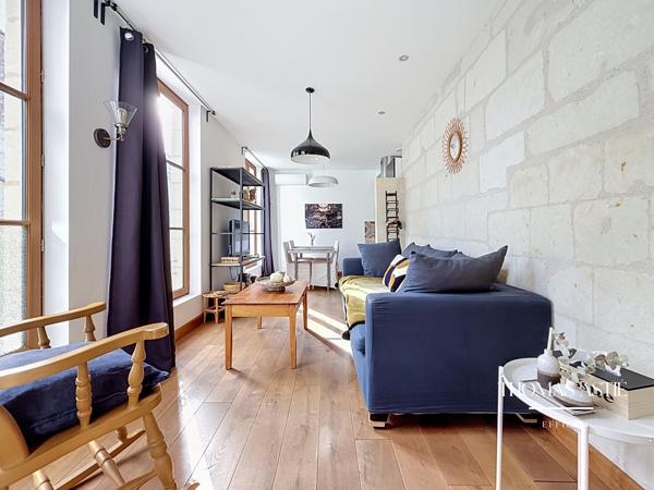 Maison
         8 pièces
        - 185 m² 520 000 € *