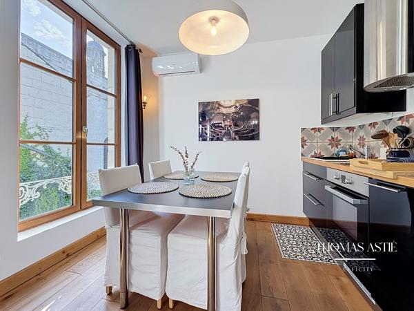 Maison
         8 pièces
        - 185 m² 520 000 € *