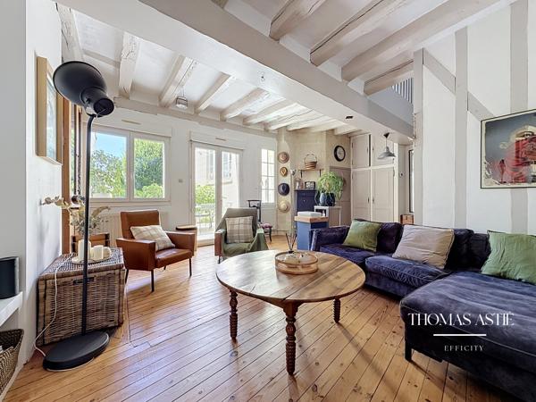 Maison
         8 pièces
        - 185 m² 520 000 € *