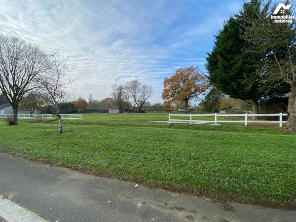 TERRAINS A BATIR - BOUZILLE