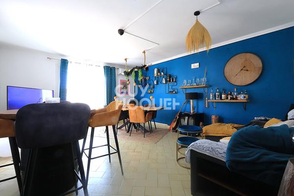 Location d'une maison 4 pièces de 87 m² de plain pied avec jardin à MAUGUIO