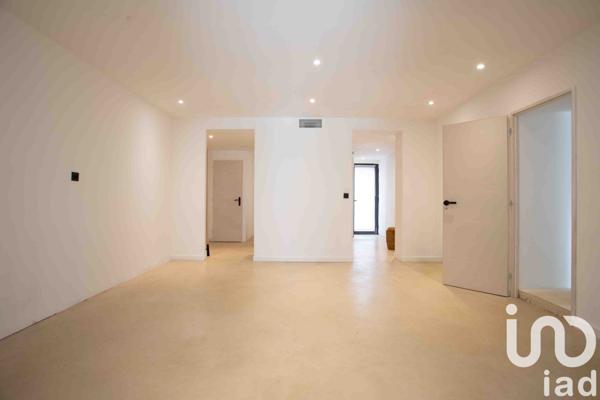 Mas 14 pièces de 430 m² à Rognonas (13870)