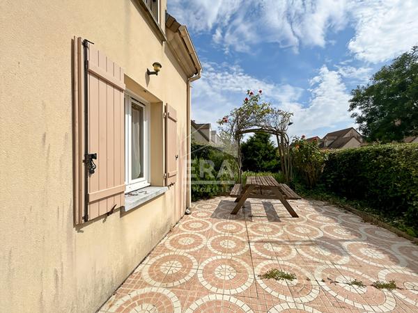 A VENDRE Étampes  Maison individuelle 122 m², 3 chambres, véranda, garage