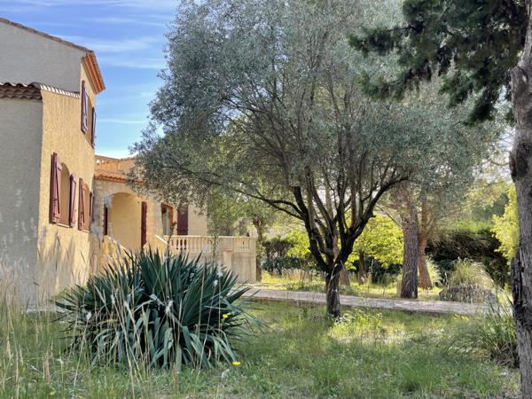 Castelnau-le-Lez (34170) Maison T5 206m2 sur terrain arboré de 2000m2