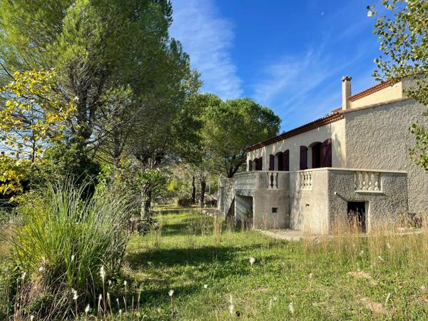 Castelnau-le-Lez (34170) Maison T5 206m2 sur terrain arboré de 2000m2