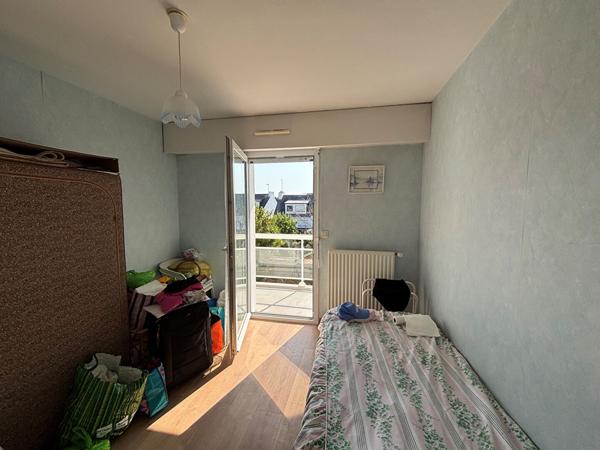 T.3 AURAY CENTRE VILLE avec ascenseur : 64 m2 avec garage et cave , Auray
