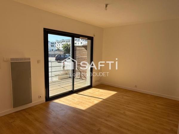 APPARTEMENT 1 CHAMBRE AVEC TERRASSE ET PLACE DE STATIONNEMENT