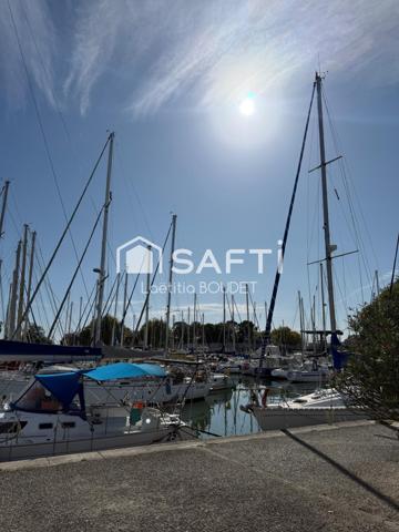 APPARTEMENT 1 CHAMBRE AVEC TERRASSE ET PLACE DE STATIONNEMENT