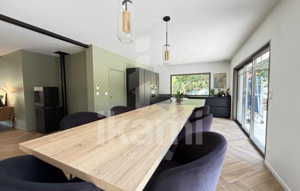 Maison de 285 m²