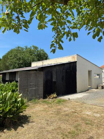 Maison individuelle à vendre à Saint-Gervais en Vendée (85230), ref : VM5203-85092