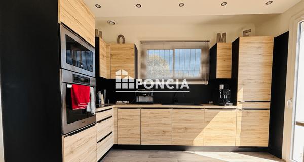 À vendre Maison 4 pièces 100.5 m² - Fayence 83440