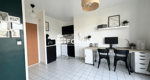 Location Studio meublé 23.69 m² - Clermont-ferrand 63100