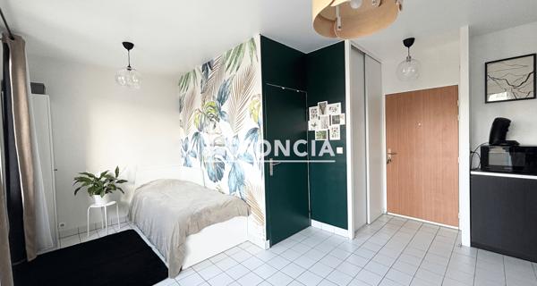 Location Studio meublé 23.69 m² - Clermont-ferrand 63100