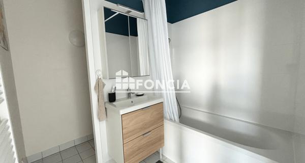 Location Studio meublé 23.69 m² - Clermont-ferrand 63100