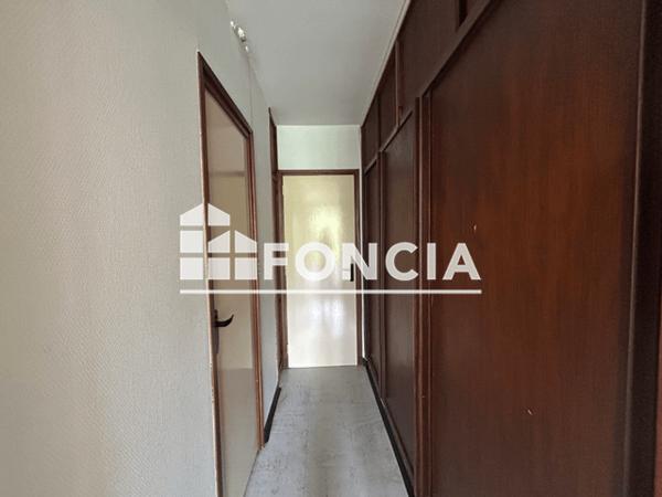 Location Studio 29.9 m² - RESIDENCE VAUDOUX Reims 51100