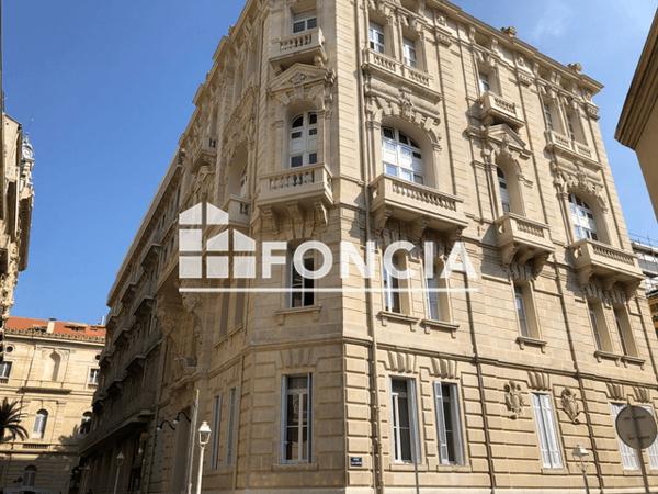 Location Appartement 2 pièces 48.7 m² - 9 RUE HIPPOLYTE DUPRAT Toulon 83000